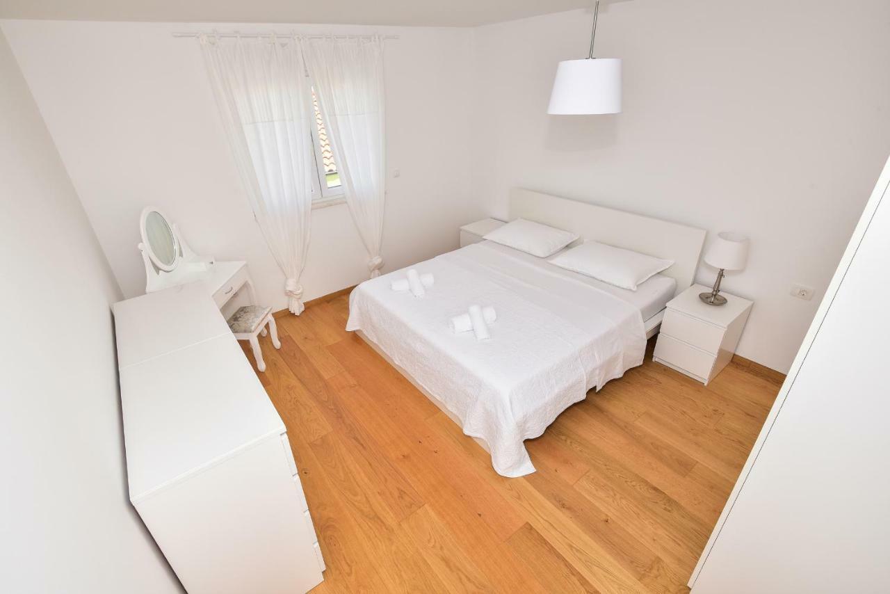 Apartment Ricca Seaview Makarska Dış mekan fotoğraf